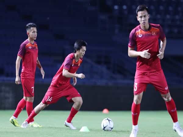 Đội tuyển Việt Nam tham dự tại AFF Cup