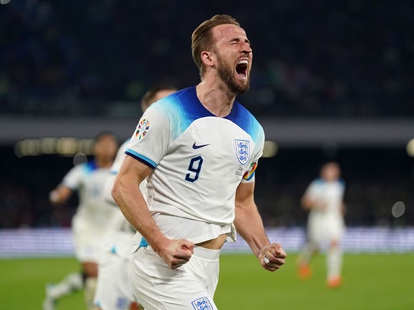 Tin Ngoại Hạng Anh 24/3: Kane phá kỷ lục của Rooney ở tuyển Anh