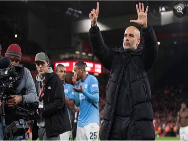 Tin Man City: HLV Pep đáp trả chế giễu của CĐV Liverpool
