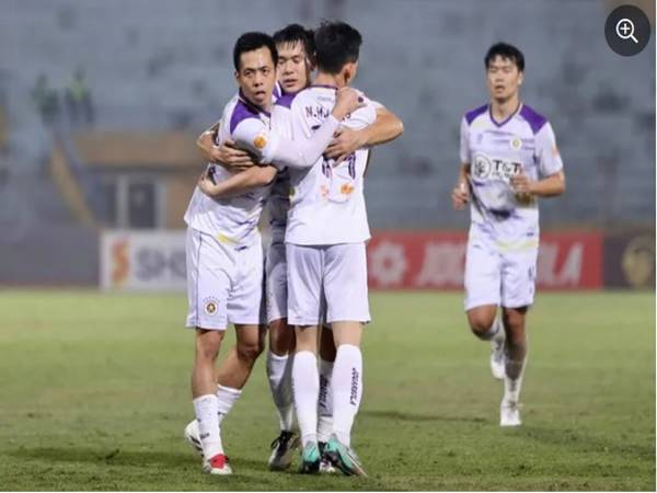 BĐ Việt Nam: Hà Nội FC thắng kịch tính trước Đà Nẵng