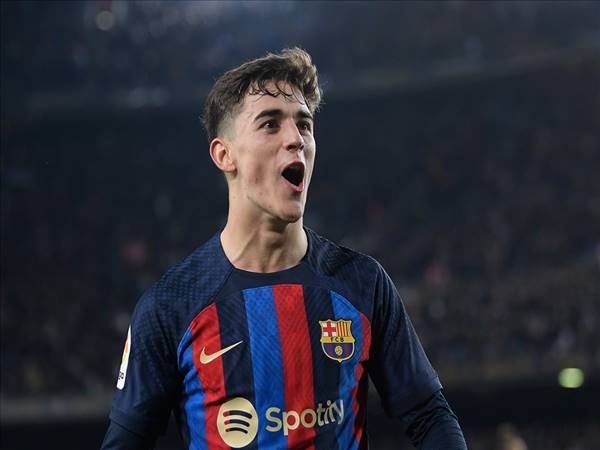 Tin chuyển nhượng: Gavi bác bỏ tin đồn chia tay Barcelona