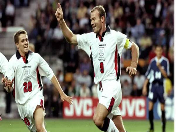 Alan Shearer tiền đạo tuyển Anh xuất sắc