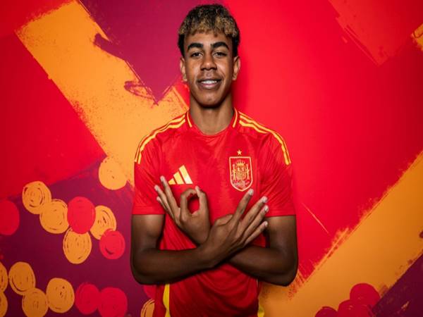 Phong cách thi đấu nổi bật của cầu thủ bóng đá Tây Ban Nha