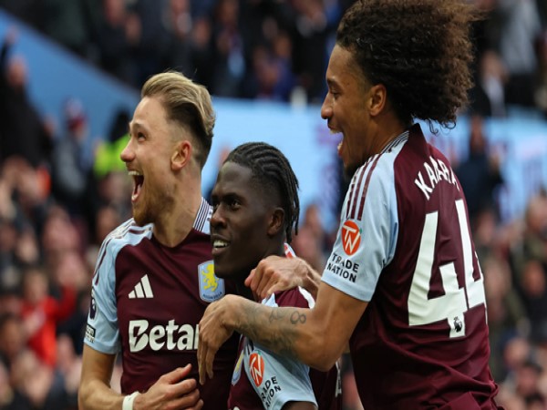 Tin BĐ: Aston Villa tạo địa chấn với chuỗi 8 trận thắng