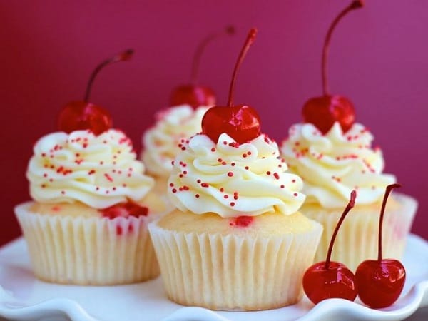 Nằm mơ thấy bánh ngọt tốt hay xấu?